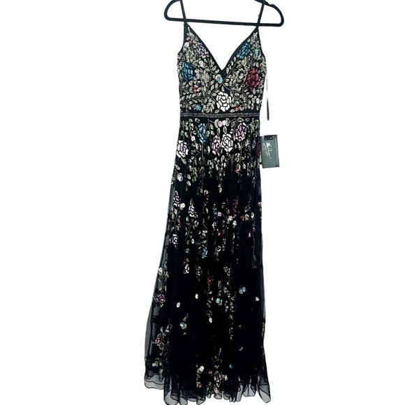 Mac Duggal Black Multi Embellished Floral Sequined Gown Size 2 NWT - Picture 4 of 11